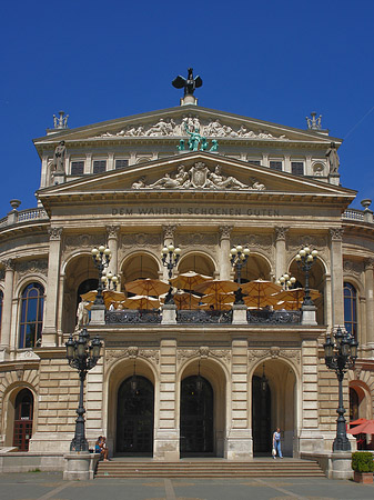 Alte Oper mit Opernplatz Foto 