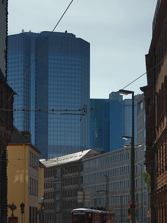 Dresdner Bank von Seufzerbrücke aus Foto 