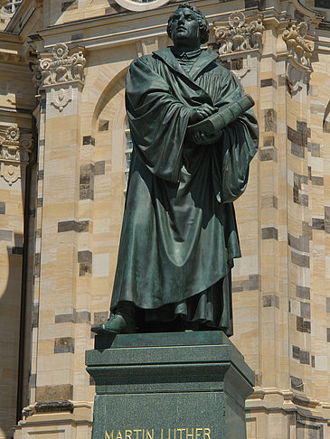 Foto Frauenkirche und Lutherdenkmal