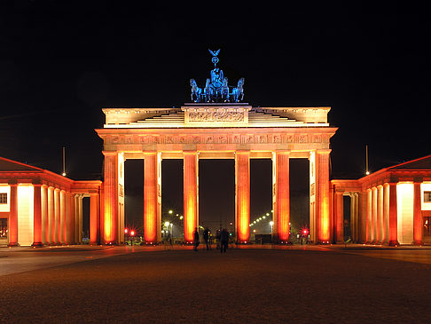 Brandenburger Tor bei Nacht Foto 