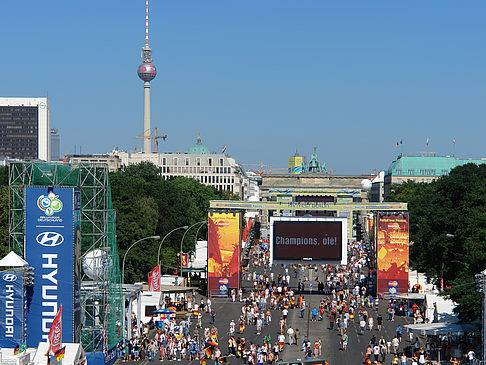 Straße des 17. Juni Foto 