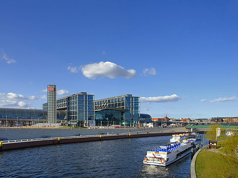 Blick auf den Hauptbahnhof Fotos