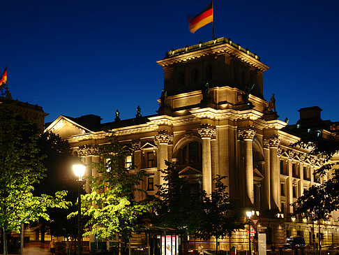 Foto Reichstag bei Nacht