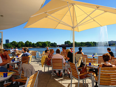 Fotos Brunchterrasse auf dem Alster Pavillon