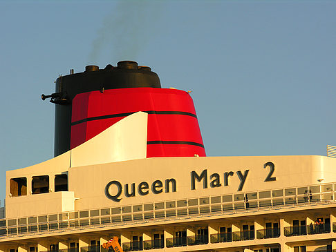 Queen Mary 2 Nahaufnahme Fotos