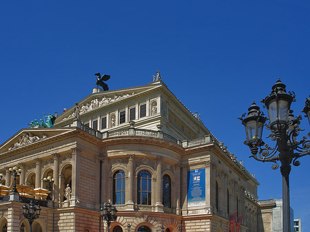 Foto Alte Oper mit Laterne - Frankfurt am Main