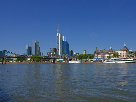 Fotos Skyline von Frankfurt mit Saalhof | Frankfurt am Main