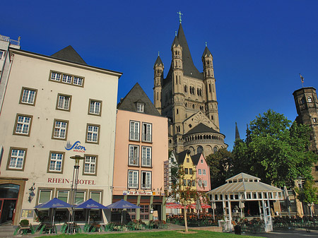 Groß St Martin hinter Fischmarkt Foto 