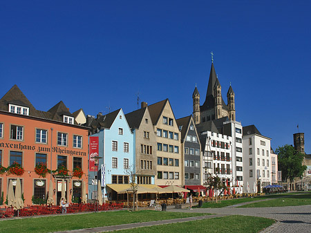 Groß St Martin hinter Fischmarkt Foto 